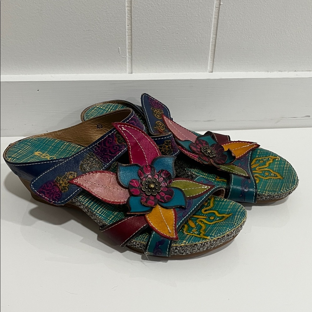 Scoofy‎ women sandal sz 9 Vibrant Multicolor Women's sz40 floral hippie bohemian